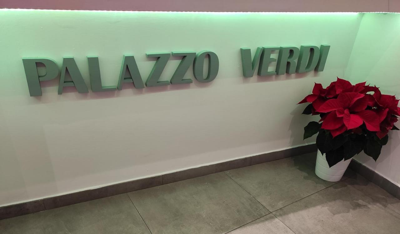 Palazzo Verdi Holiday Βιτέρμπο Εξωτερικό φωτογραφία